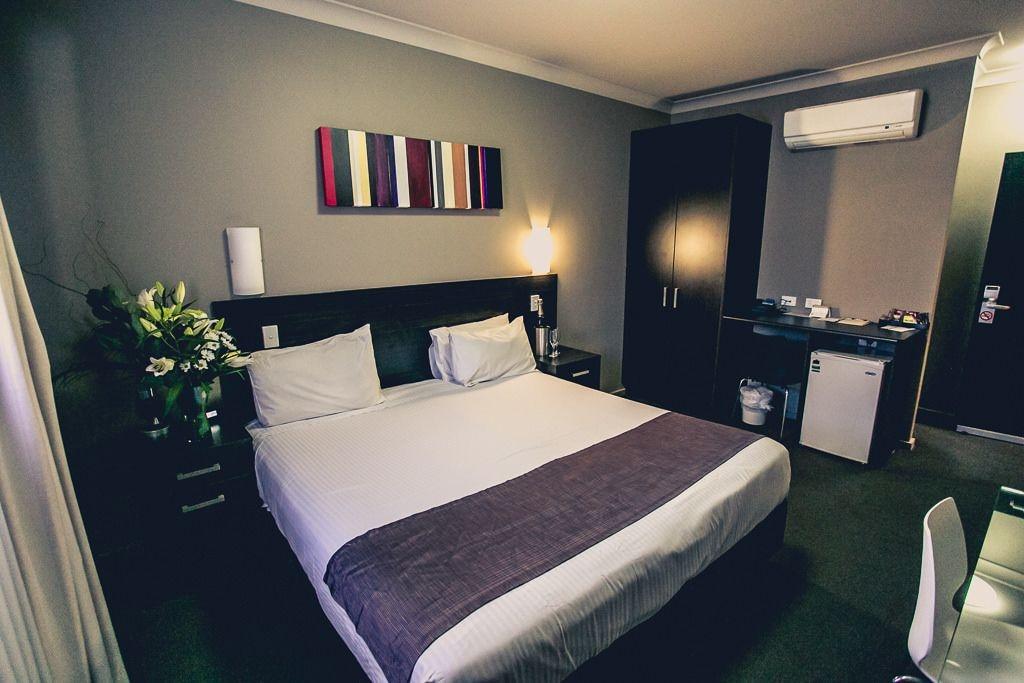 Best Western Blackbutt Inn New Lambton Exterior photo