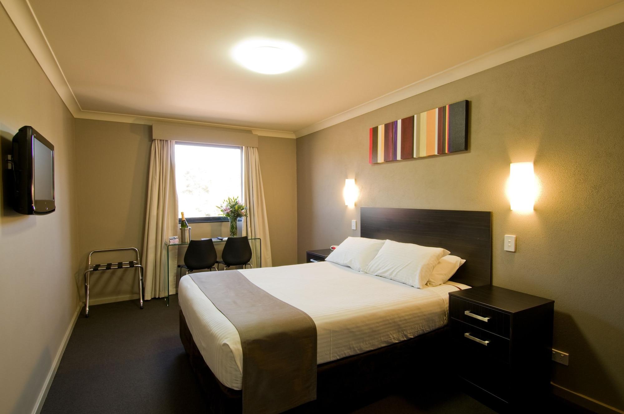 Best Western Blackbutt Inn New Lambton Exterior photo
