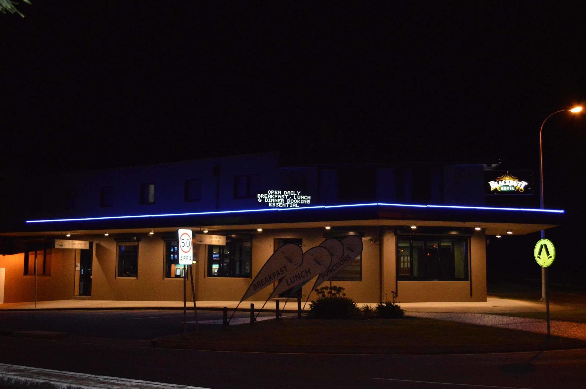 Best Western Blackbutt Inn New Lambton Exterior photo