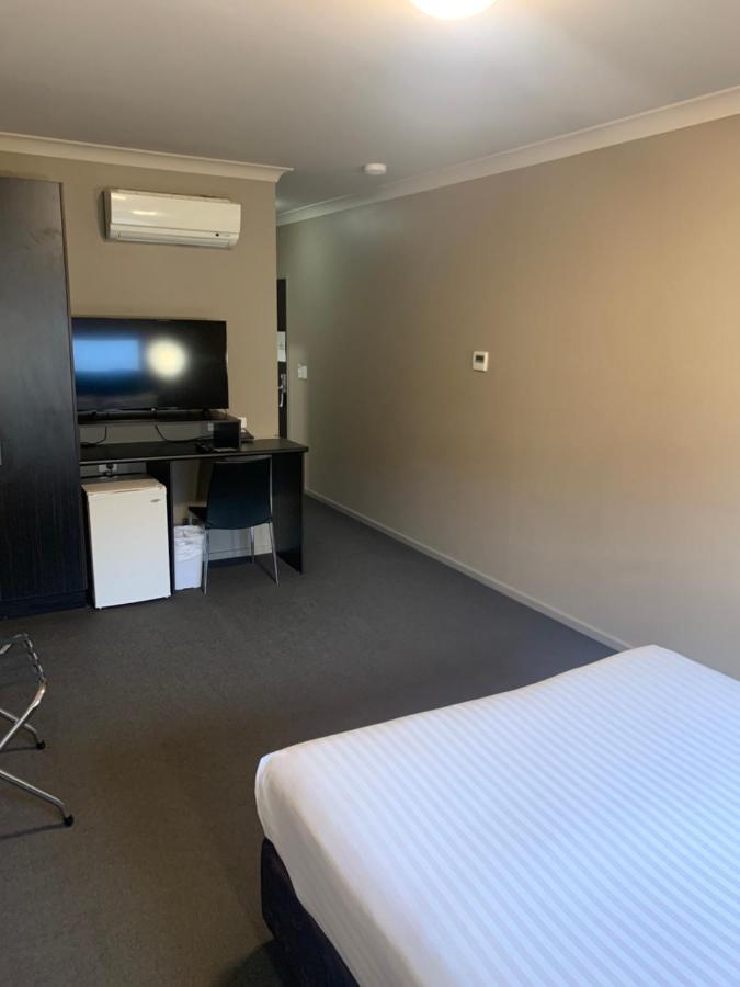 Best Western Blackbutt Inn New Lambton Exterior photo